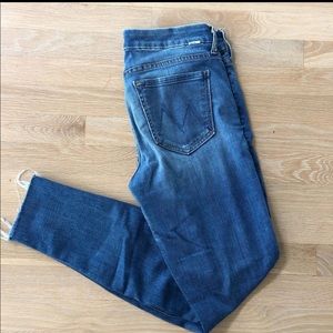 MOTHER JEANS size 28